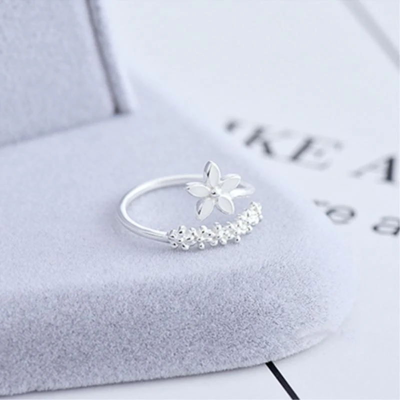 Anillo Ajustable de Flor Silvestre con Esmalte Pintado a Mano en Plata 925 - Image 2