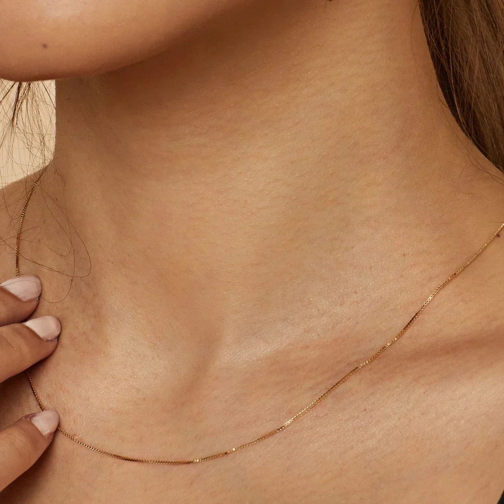 Collar Bodega Box | Oro Blanco - Image 2