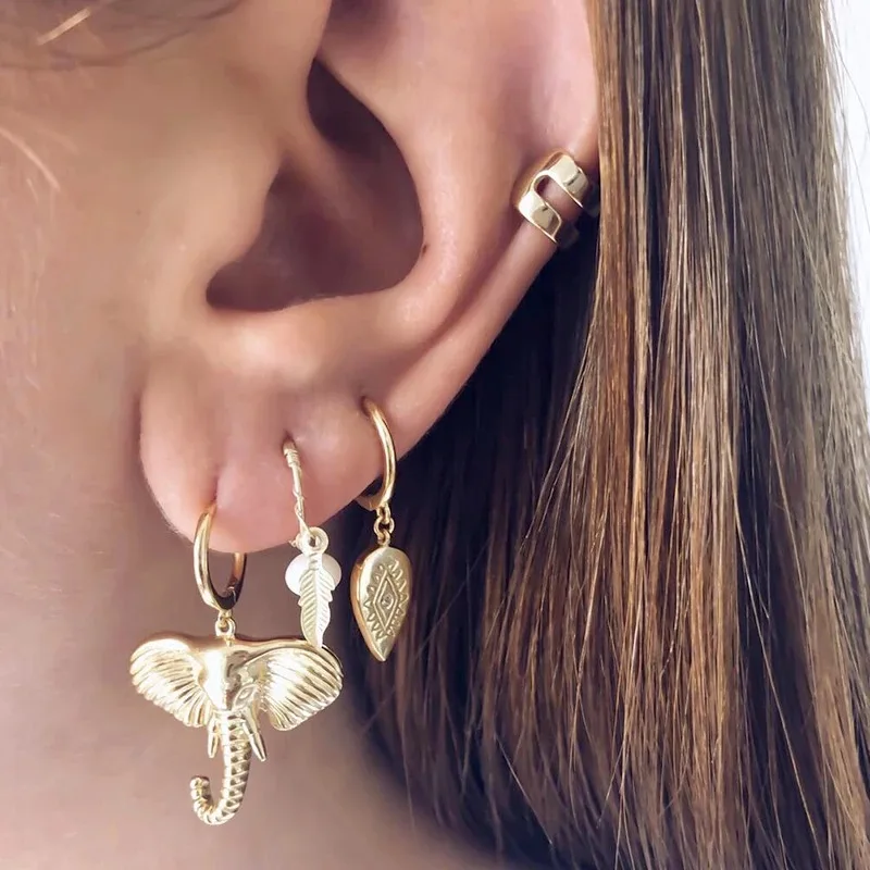 Pendientes de Aro con Dije de Elefante - Image 2
