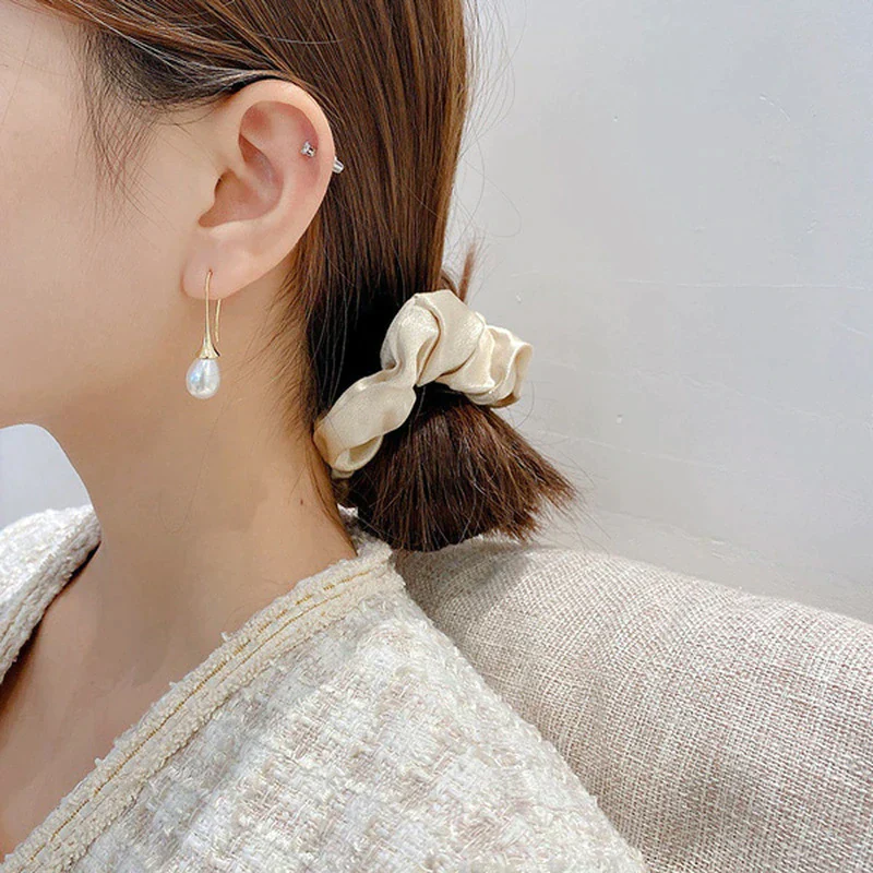Pendientes de perlas colgantes - Image 4