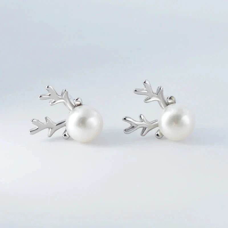 Pendientes de Reno con Perla - Image 2