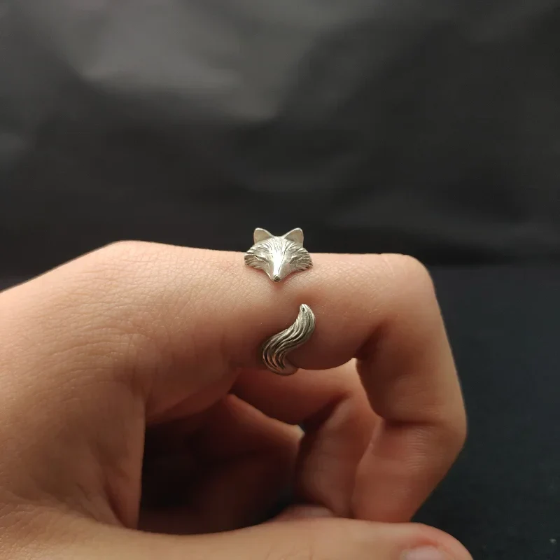 Anillo de Zorra Plateado para Mujeres