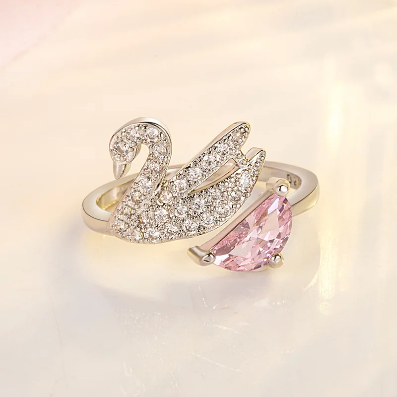Anillo de Cisne de Cristal - Ajustable en Oro Rosa - Image 4